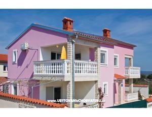 Apartmaji Lisicak