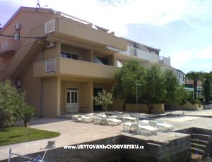 Apartmaji Ana