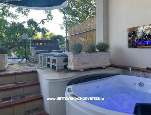 Sunrise Luxury Apartmaji