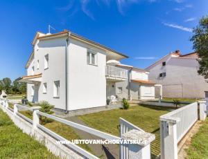 Apartmaji Alba