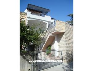 Apartmaji Lidija
