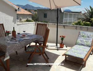 Apartmaji Vini i Ivana