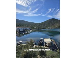 Apartmaji Ivomir Malo more