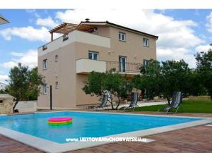 Apartmaji Šimetin