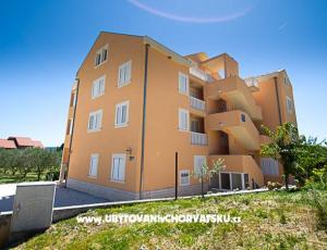 Apartmaji Hiša Valentin
