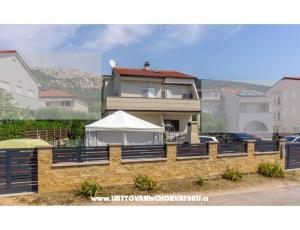 Apartmaji Jadran