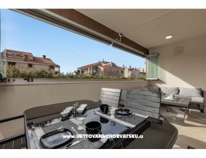 toDalmatia Seafront Apartma