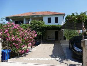 Apartmaji Antica