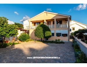 Apartmaji Sačer
