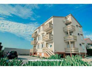 Apartmaji Matan