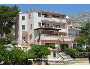 Apartma Vesela 