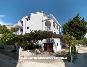 Apartmaji Ivana