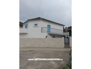 Apartmaji Marija-Tkon
