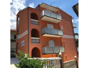 Apartmaji ORANGE