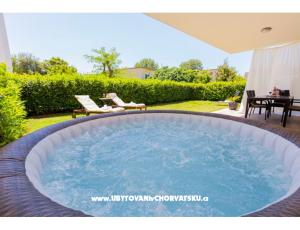 Apartma lux with garden
