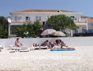 Apartmaji Antonia