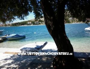 Apartmaji 10 metara od mora