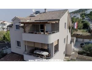 Apartmaji Zorka Primošten