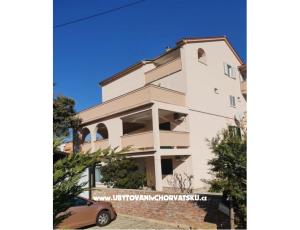 Apartmaji Arbis