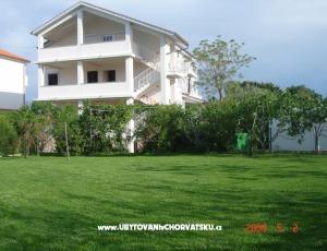 Apartmaji Mandić