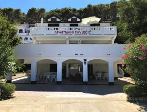 Apartmaji Pavlecic