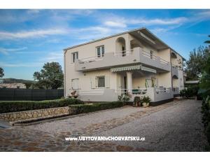 Apartmaji Bartolić