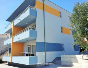 Apartmaji Zora