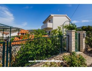 Apartmaji Dijana