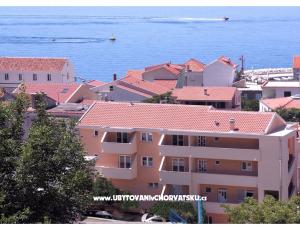 Apartmaji Tucepi Jakić