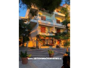 Apartmaji Mihaljević-Olea