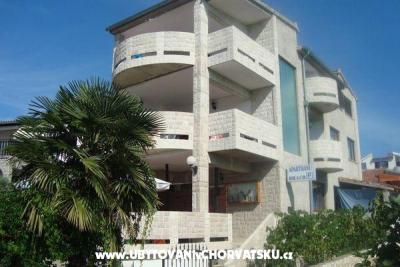 Apartma by the sea with a seaview