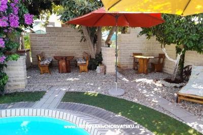 Apartmaji Mirjana Sukošan