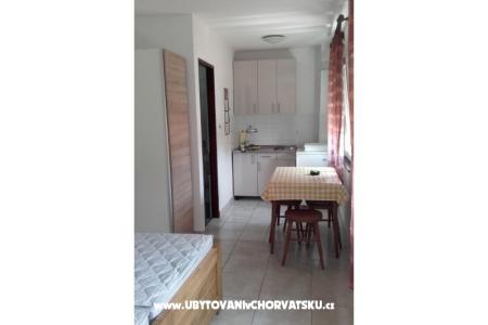 Apartma Mendula  Barbariga Hrvaška