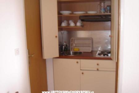 Apartmaji GATIKI foto 5