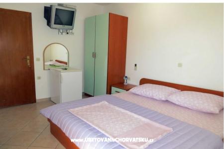 Apartmaji Villa Rozika foto 2