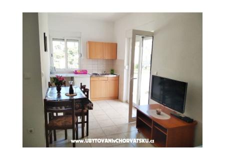 Apartmaji Paula Baska Voda 6 apart foto 5