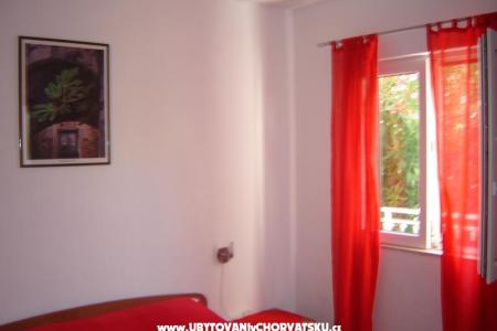 Apartmaji Klara foto 4