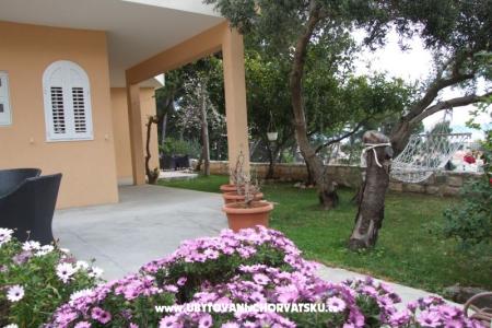 Apartmaji Maris foto 4