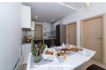 Apartmaji Vesa Promajna foto 4
