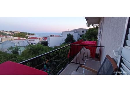 Elka Baška Voda Hrvaška