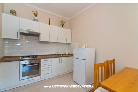 Apartmaji Ana foto 4