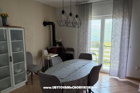 Apartma Ruža – Betina Hrvaška