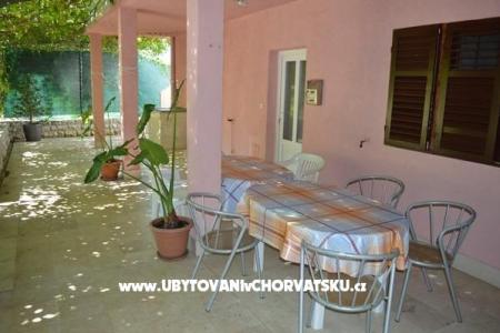 Apartmaji Cvita foto 2