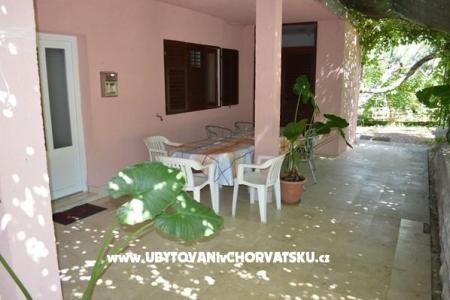 Apartmaji Cvita foto 3