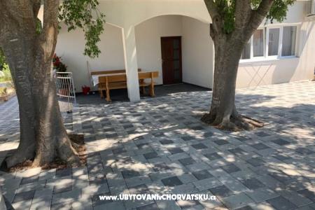 Apartma Anka Bibinje Hrvaška