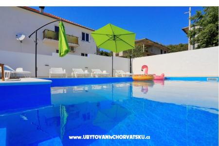 Apartma and pool Nika Bibinje Hrvaška