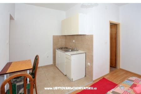 Apartmaji Anamarija foto 2