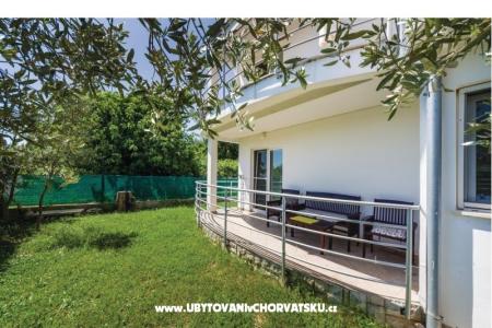 Apartmaji Marija foto 4