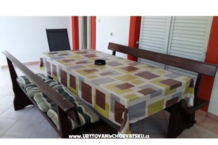 Apartmaji Patricia foto 2