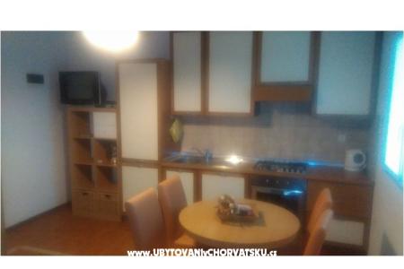 Apartmaji Sara i Toni foto 4